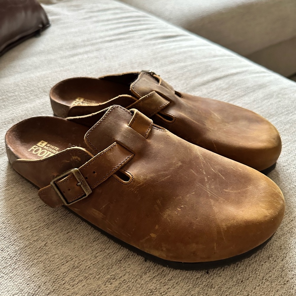 Footbed Sandals